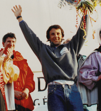 Image du vainqueur du Vendée Globe 2nde édition 1992-1993